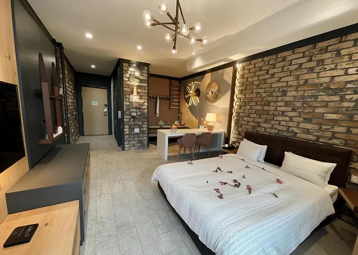 Apartment Riverside Industrial - Sauna-gym- In Style By Wroapart-pl -air-conditioning-all-spa-fitness